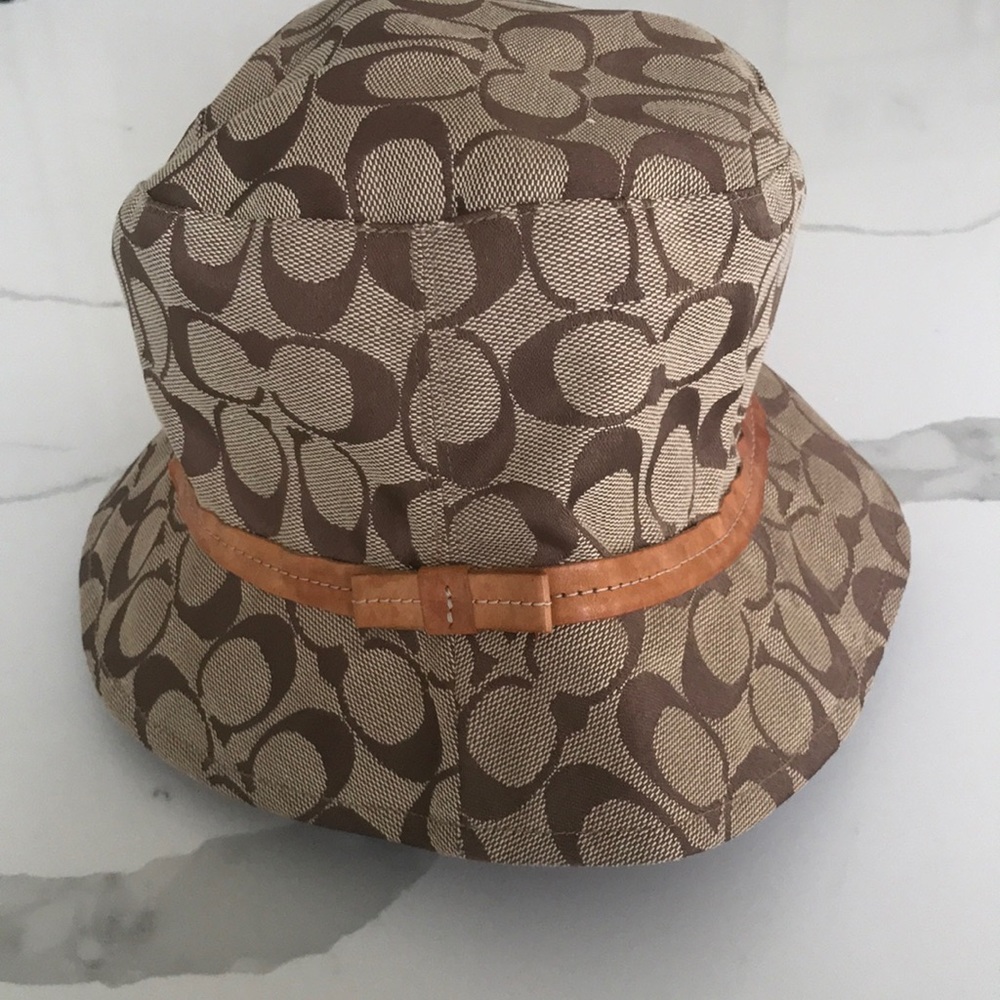 Coach bucket hat